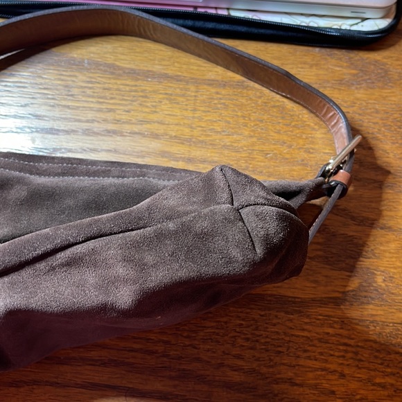 Dooney Bourke suede brown, shoulder bag - Picture 5 of 8